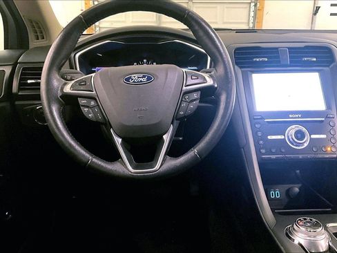 Used 2020 Ford Fusion Energi Titanium image 6