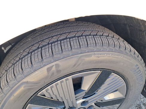 New 2025 Nissan Murano SL image 29