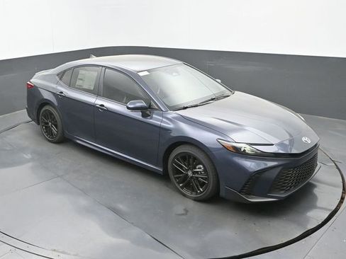 New 2026 Toyota Camry SE w/ Convenience Package image 27
