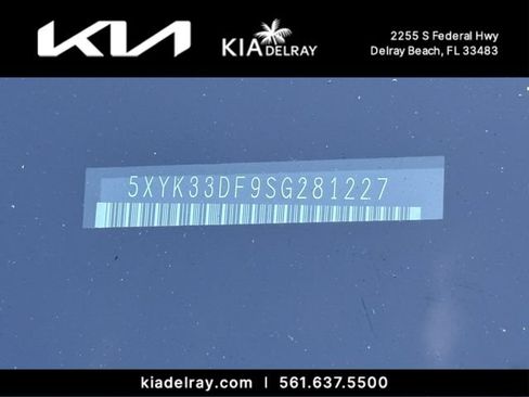 Certified 2025 Kia Sportage EX FWD image 10