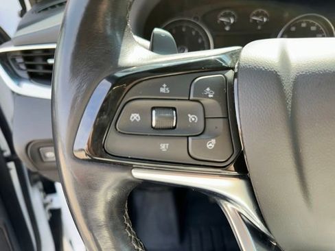 Used 2023 Buick Enclave Essence w/ Experience Buick Package FWD image 29