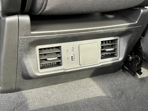 Used 2026 Chevrolet Silverado 1500 Custom RWD image 17