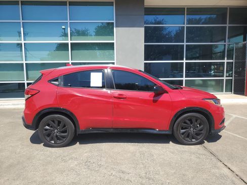 Used 2022 Honda HR-V Sport image 7