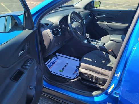 Used 2024 Chevrolet Equinox LT w/ LPO, Floor Liner Package FWD image 18