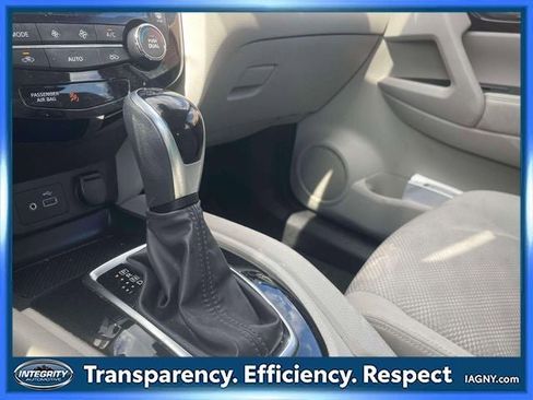 Used 2020 Nissan Rogue Sport SV w/ All-Weather Package AWD/4WD image 30