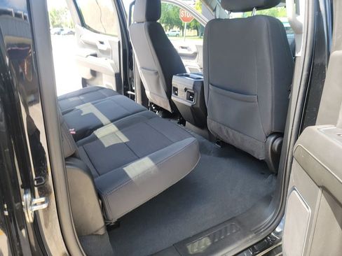 Used 2022 Chevrolet Silverado 1500 LT w/ Protection Package RWD image 15