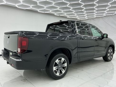Used 2019 Honda Ridgeline RTL-T image 12