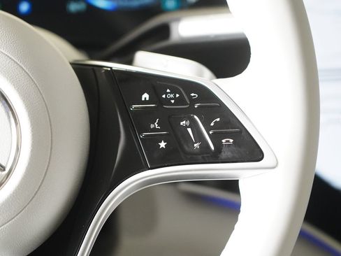 New 2027 Mercedes-Benz EQS 400 4MATIC SUV image 21