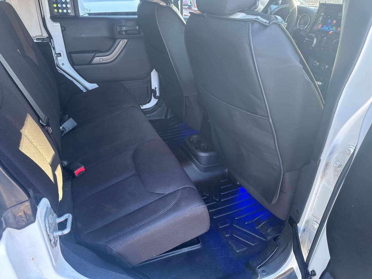 Used 2014 Jeep Wrangler Unlimited Sport w/ Quick Order Package 24S AWD/4WD image 14