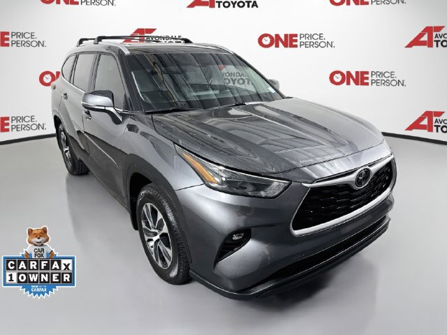Used 2023 Toyota Highlander XLE FWD image 1