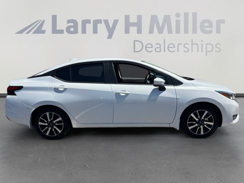 Used 2025 Nissan Versa SV w/ Trunk Package FWD image 6