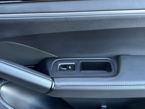 Used 2024 Porsche Cayenne Turbo GT image 17