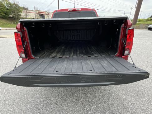 Used 2024 Chevrolet Colorado Trail Boss w/ Advanced Trailering Package image 26