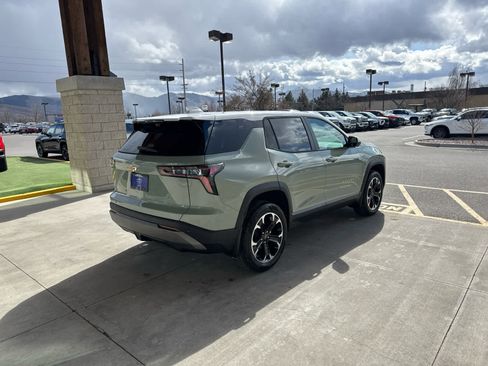 New 2026 Chevrolet Equinox LT w/ Convenience Package II image 4