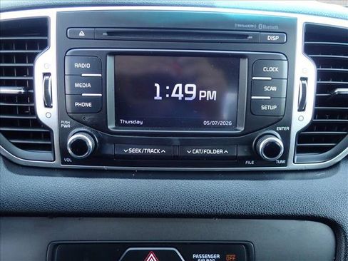 Used 2018 Kia Sportage LX AWD/4WD image 17