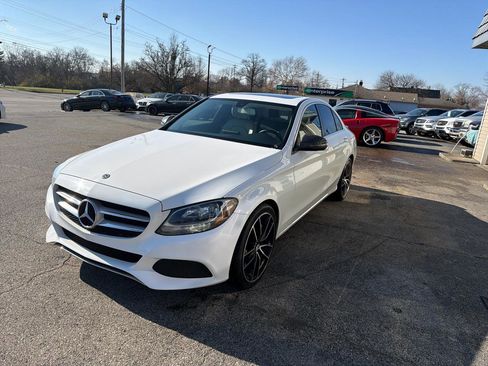 Used 2018 Mercedes-Benz C 300 Sedan image 12