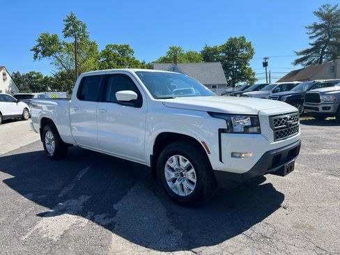 Used 2022 Nissan Frontier SV w/ Technology Package AWD/4WD image 3