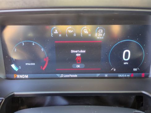 Used 2024 Ford F350 Lariat image 19