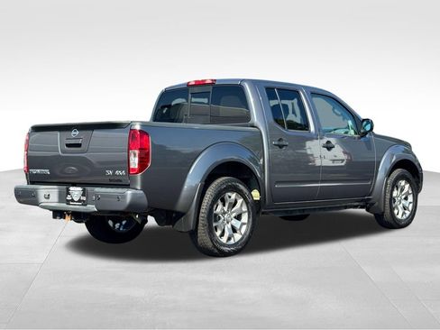 Used 2021 Nissan Frontier SV AWD/4WD image 7