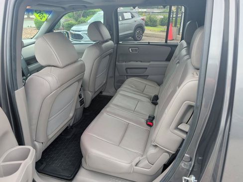 Used 2013 Honda Pilot Touring image 9