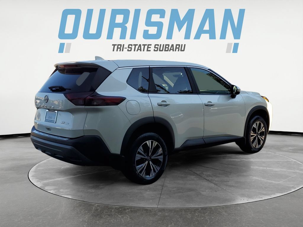 Used 2023 Nissan Rogue SV AWD/4WD image 6