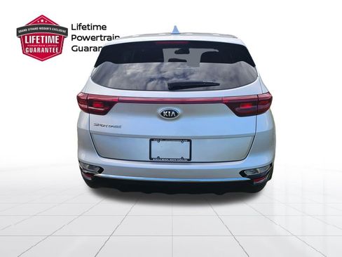Used 2021 Kia Sportage LX FWD image 9