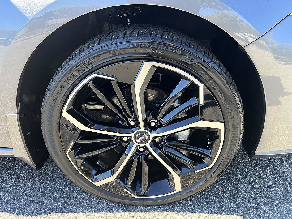 Certified 2024 Nissan Altima 2.5 SR FWD image 12