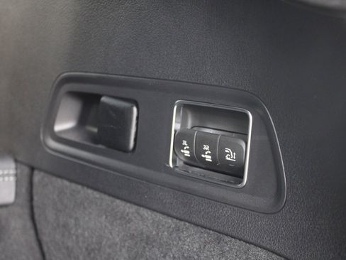 Certified 2025 Mercedes-Benz GLS 580 GLS 580 image 44