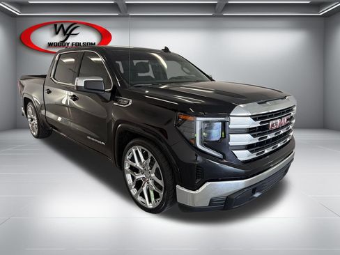 New 2026 GMC Sierra 1500 SLE w/ Preferred Package RWD image 3