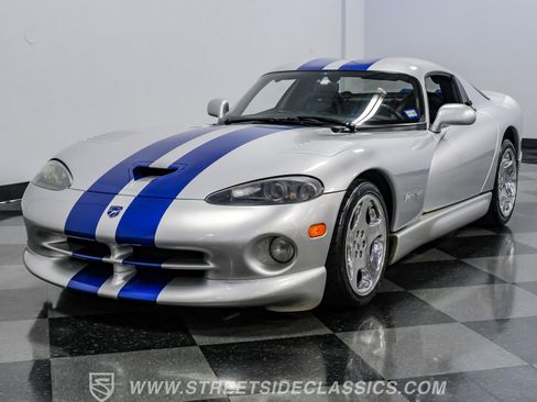 Used 1999 Dodge Viper GTS RWD image 19