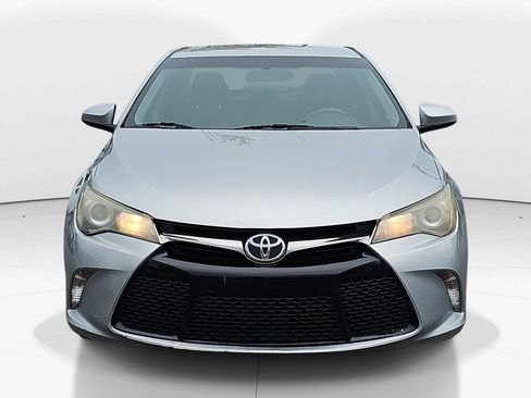 Used 2016 Toyota Camry SE FWD image 12