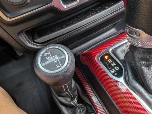 Used 2021 Jeep Wrangler Unlimited Sahara AWD/4WD image 28