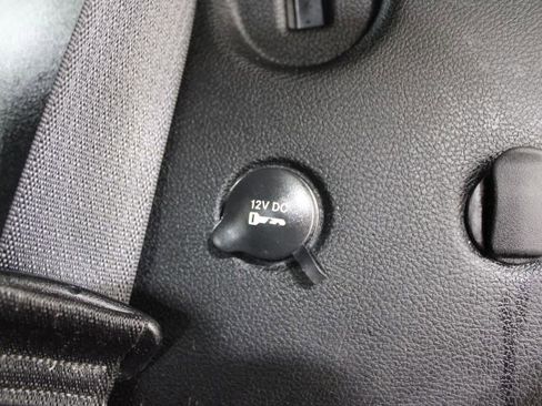 Used 2021 Dodge Durango GT image 16