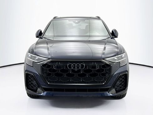 Used 2025 Audi Q8 Premium Plus image 2
