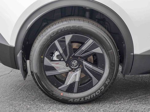New 2026 Toyota C-HR AWD/4WD image 12