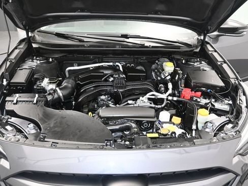 Used 2025 Subaru Outback Premium AWD/4WD image 12