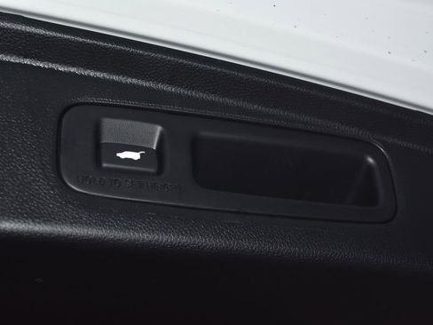 Used 2025 Honda CR-V Sport Touring image 37