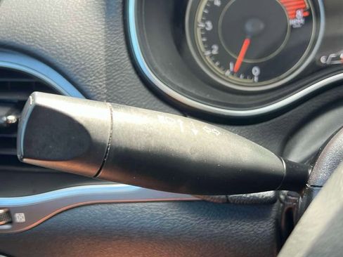 Used 2022 Jeep Cherokee Latitude Lux image 25