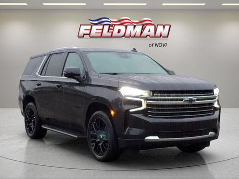 Used 2023 Chevrolet Tahoe LT w/ Luxury Package AWD/4WD image 8