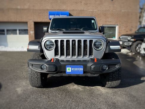 Used 2020 Jeep Gladiator Mojave w/ Dual Top Group image 2