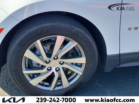 Used 2022 Chevrolet Equinox LT FWD image 6
