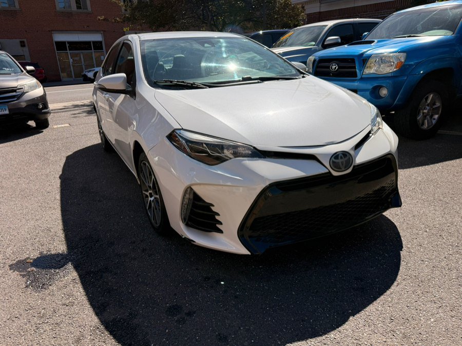 Used 2017 Toyota Corolla SE 50th Anniversary FWD image 3