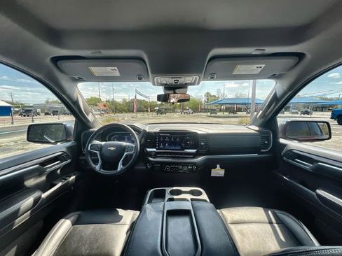 Certified 2024 Chevrolet Silverado 1500 LT w/ Safety Package image 19