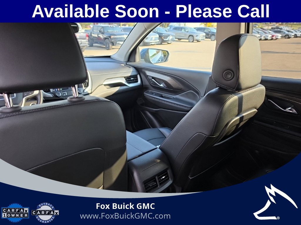 Used 2024 GMC Terrain SLT w/ LPO, Floor Liner Package AWD/4WD image 9