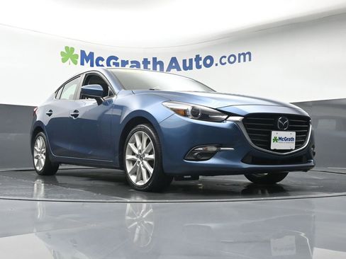 Used 2017 MAZDA MAZDA3 Grand Touring w/ Premium Equipment Package FWD image 23