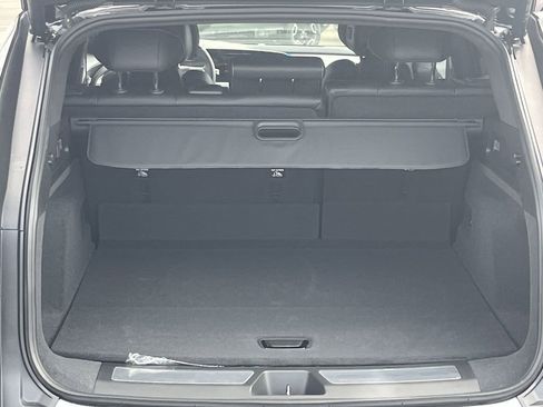 New 2026 Cadillac Lyriq V image 18