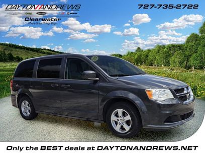 Used 2012 Dodge Grand Caravan SXT w/ UConnect Hands-Free Group