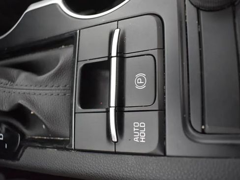 Used 2022 Kia K5 GT-Line w/ GT-Line FWD Premium Package image 34