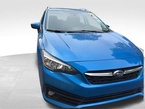 Used 2021 Subaru Impreza 2.0i Premium w/ Popular Package #3 AWD/4WD image 9