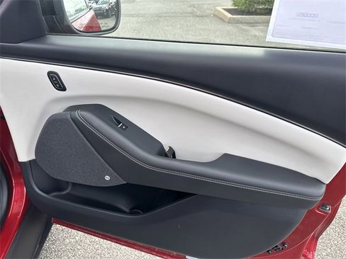 Certified 2021 Ford Mustang Mach-E Premium image 36